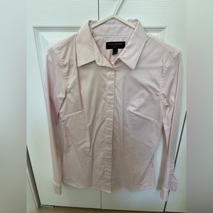 Light pink, tailored, fit, button-down top